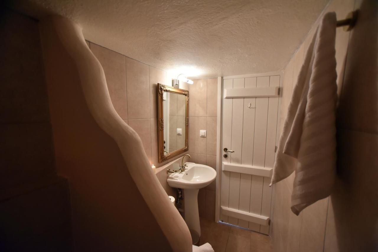 Patriko Nisyrian Guesthouse Mandrákion Exteriér fotografie